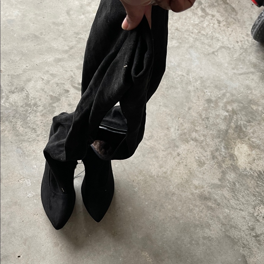 Black Pointed Toe Heels